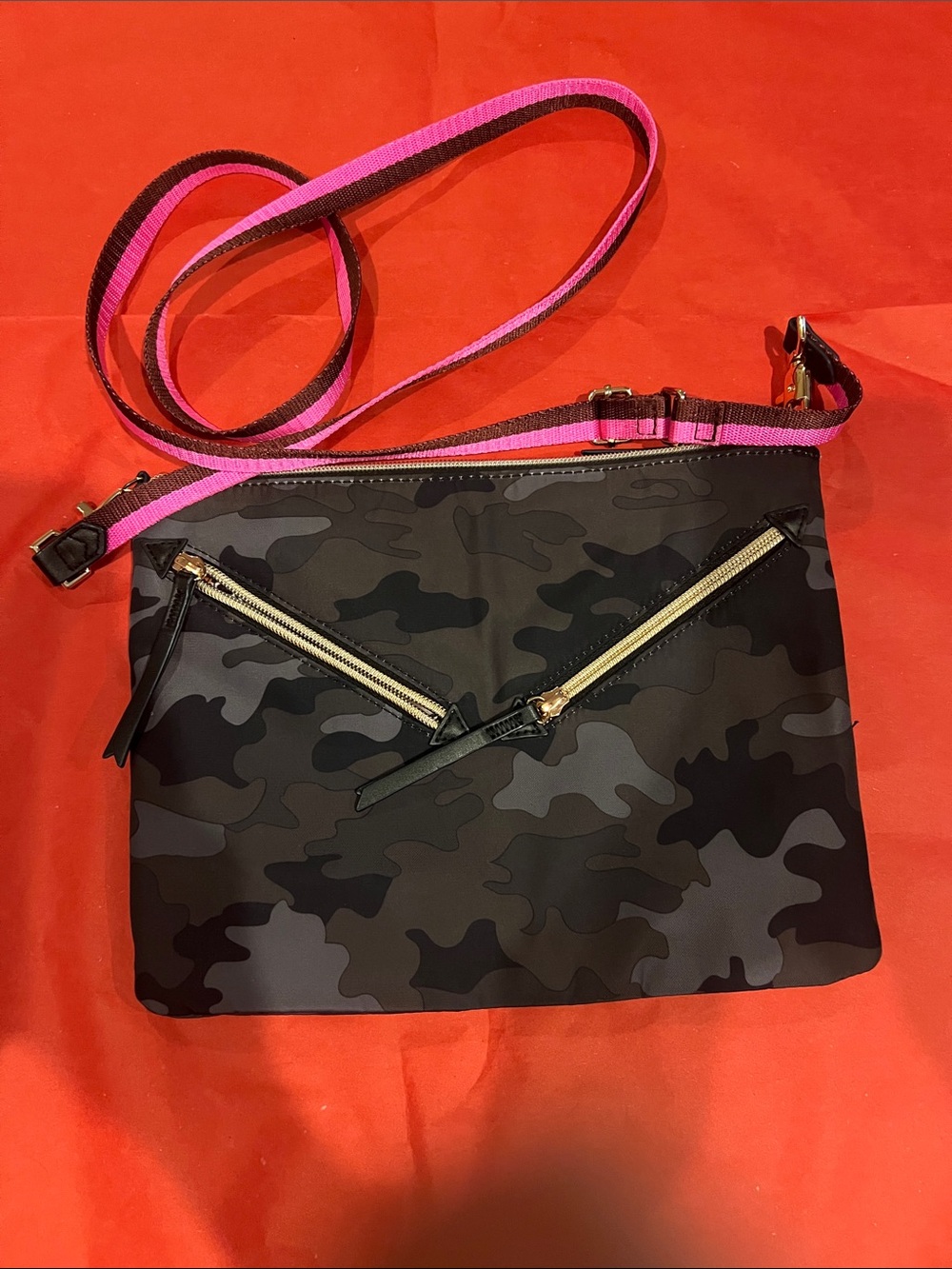 Stella & Dot a Camouflage Crossbody Bag with Pink Accent Strap